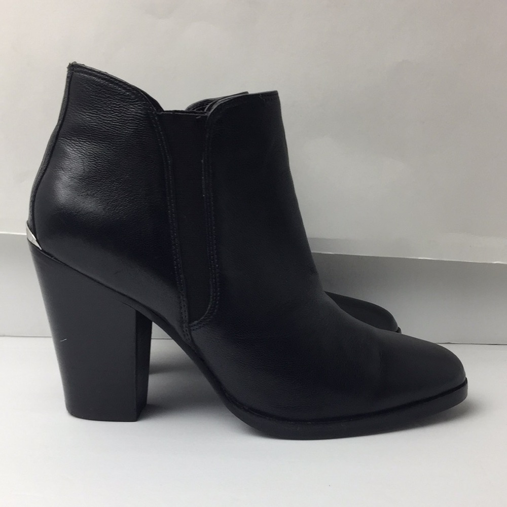 Michael Kors ankle booties size: 9 - Picture 7 of 16